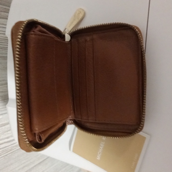Michael kors wallet - Picture 5 of 5